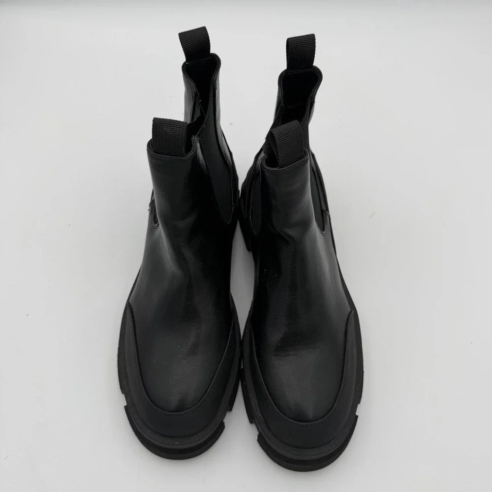 Limelight Size 10 Black Kamila Chelsea Boots Purple Lugged Platform Sole EUC